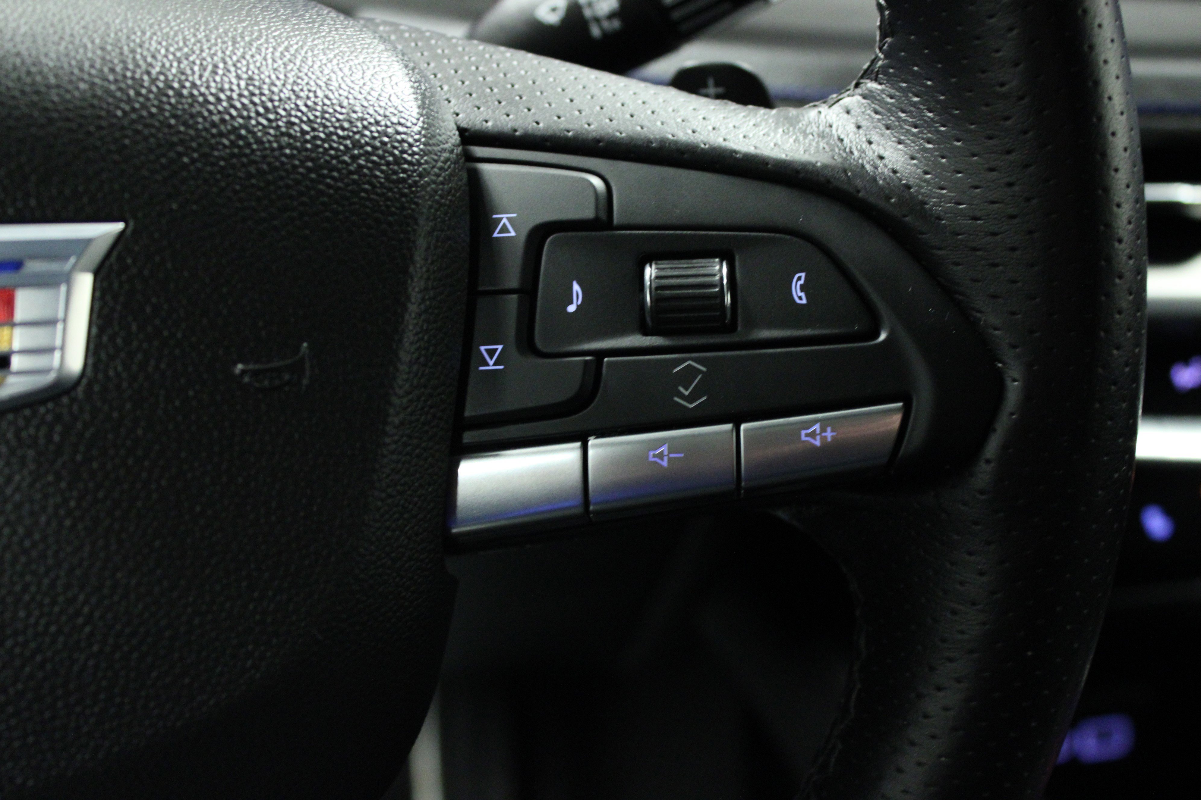 Used 2024 Cadillac XT4 Sport image 21