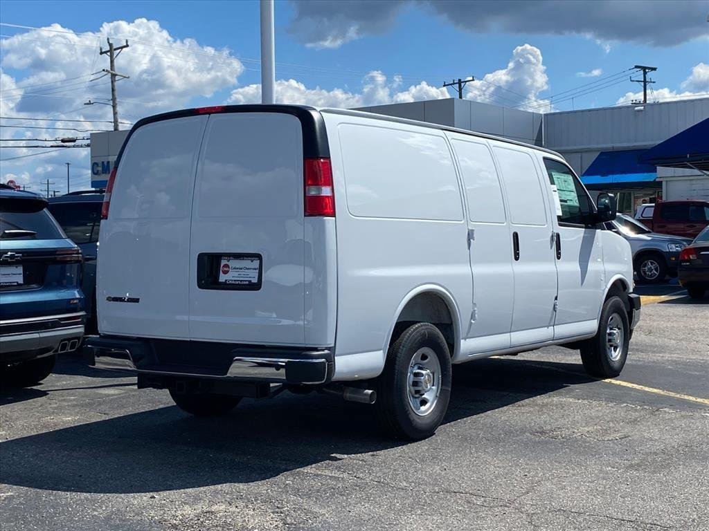 New 2025 Chevrolet Express 2500 w/ Driver Convenience Package RWD image 3