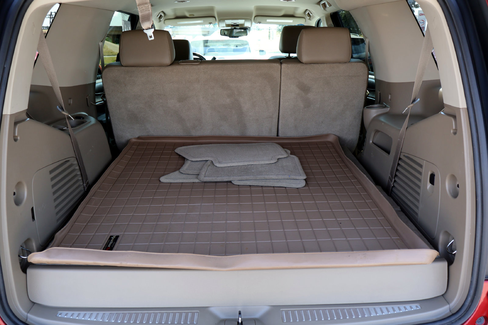 Used 2015 Chevrolet Tahoe LT w/ Max Trailering Package RWD image 11