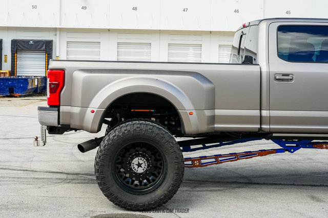 Used 2017 Ford F450 King Ranch w/ King Ranch Ultimate Package AWD/4WD image 10