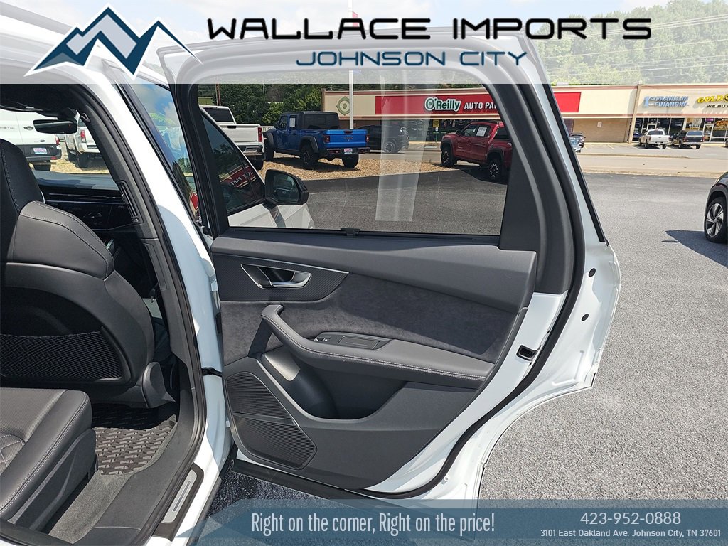 Used 2025 Audi SQ7 Premium Plus image 27