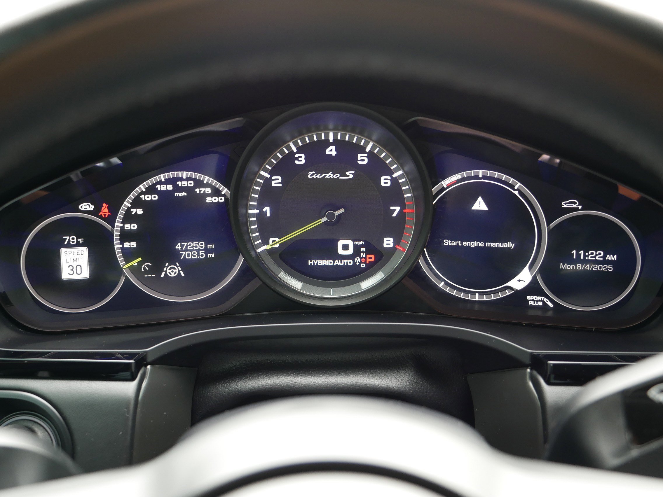 Used 2020 Porsche Cayenne Turbo S image 21