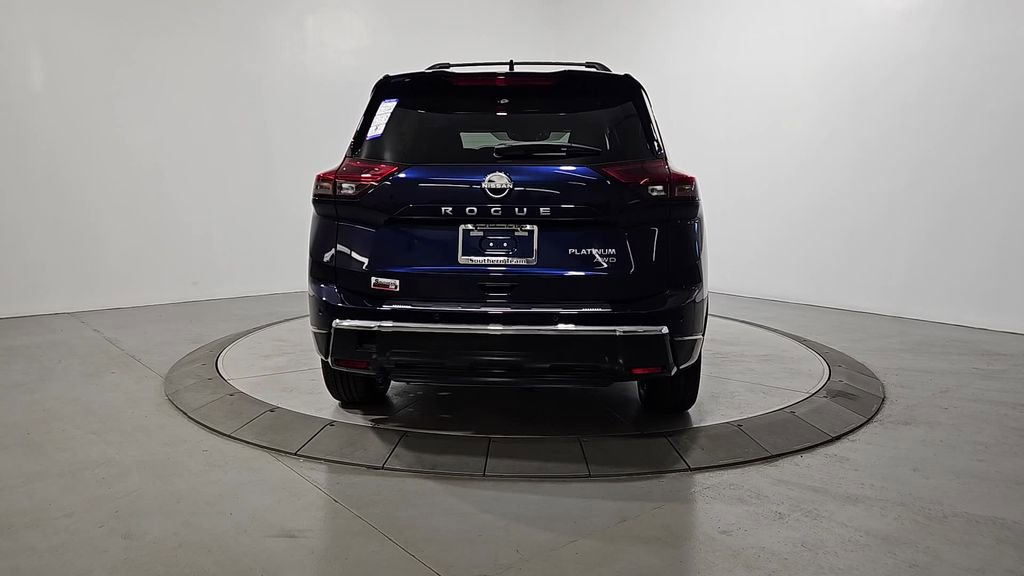 New 2026 Nissan Rogue Platinum image 4