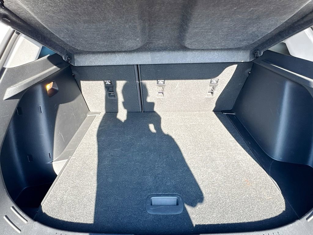 Used 2024 Chevrolet Trax LT w/ Driver Confidence Package image 22