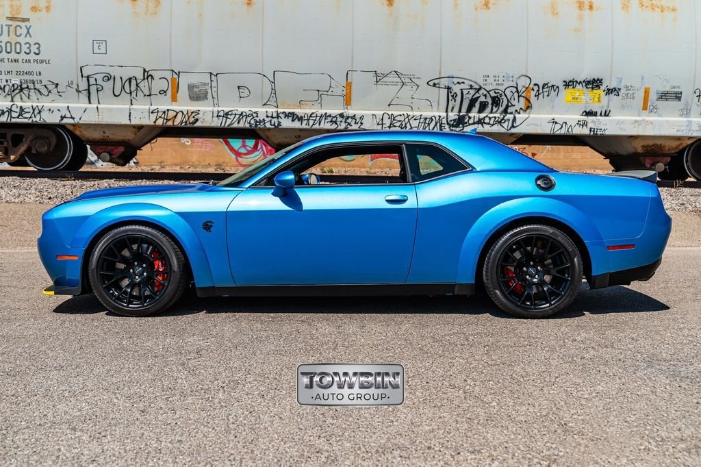Used 2023 Dodge Challenger SRT Hellcat RWD image 8