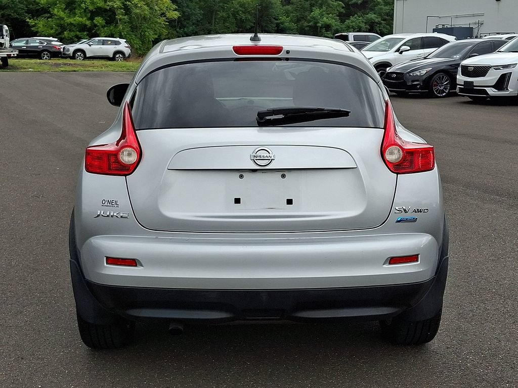 Used 2014 Nissan Juke SV w/ Navigation Package AWD/4WD image 5