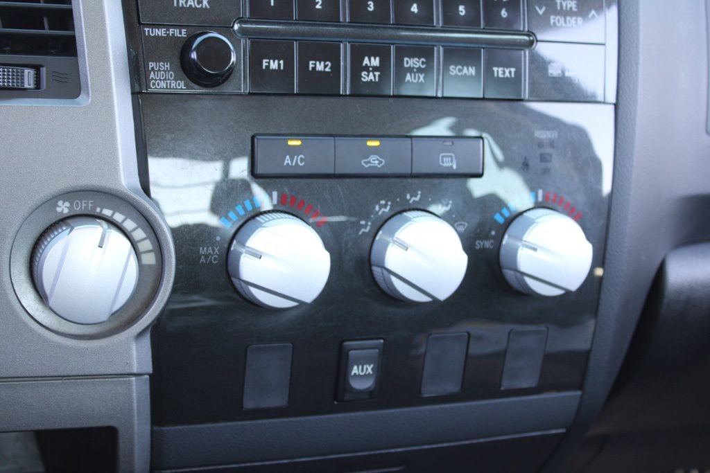 Used 2013 Toyota Tundra 4x4 Double Cab image 31