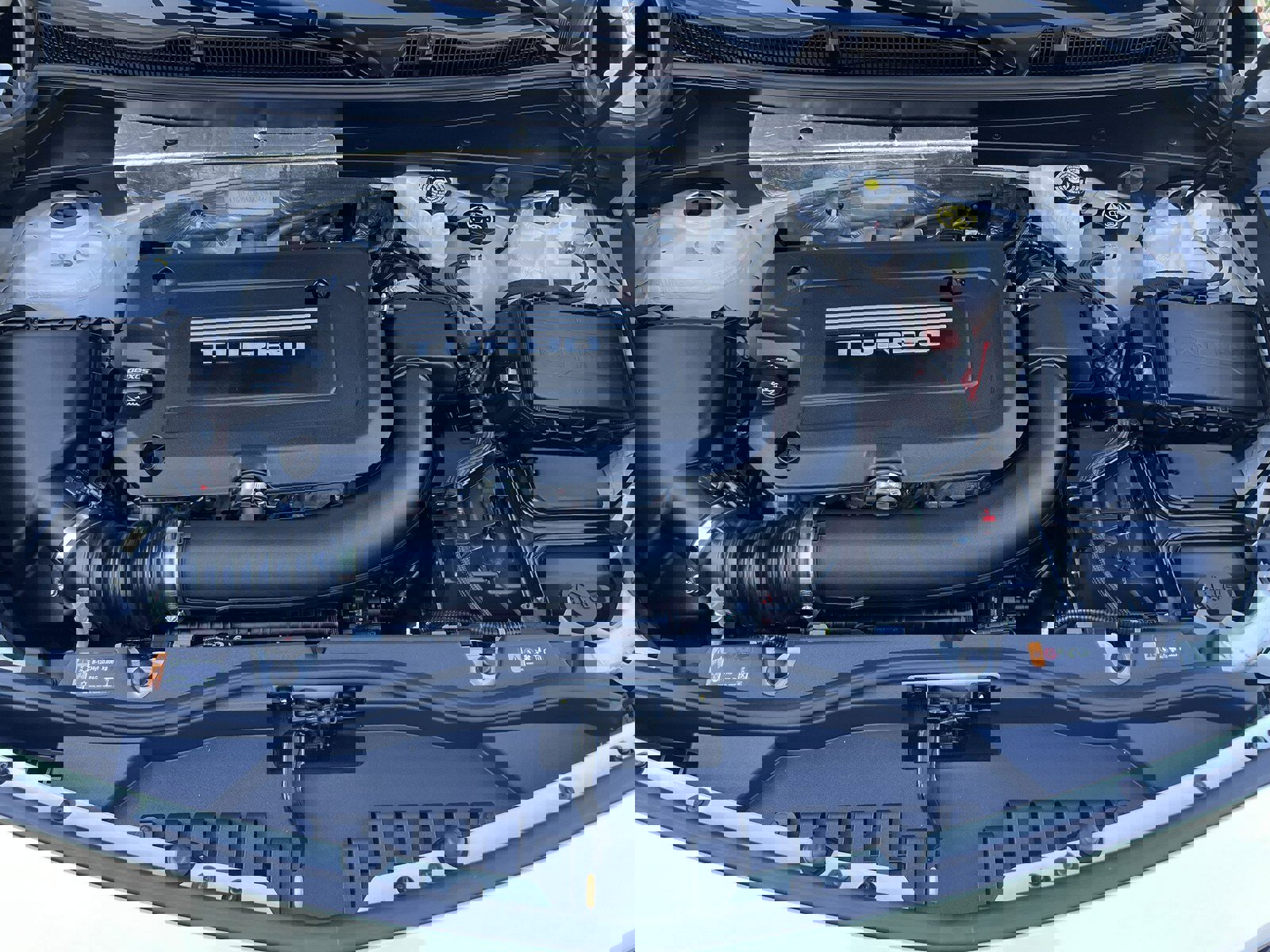 Used 2019 Cadillac XT4 Premium Luxury image 13