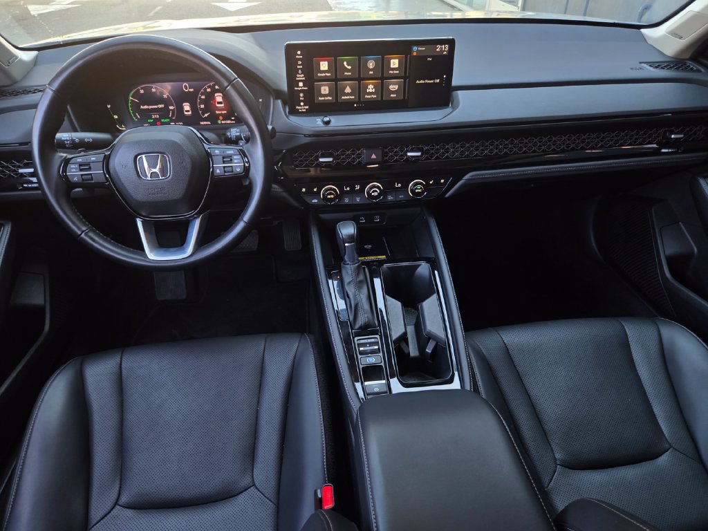 Used 2023 Honda Accord Touring image 15