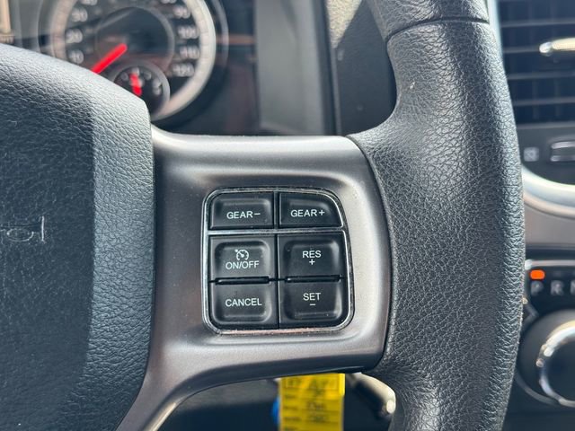 Used 2024 RAM 1500 Classic Warlock RWD image 17