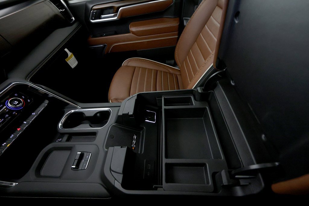 Used 2025 GMC Sierra 2500 Denali Ultimate image 39