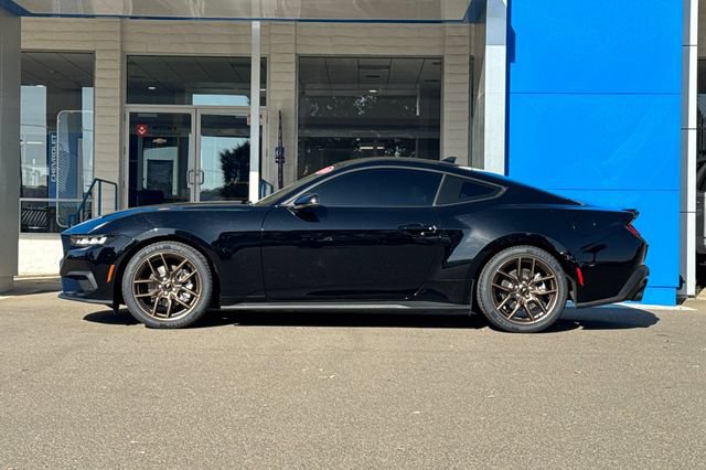 Used 2024 Ford Mustang Premium RWD image 9