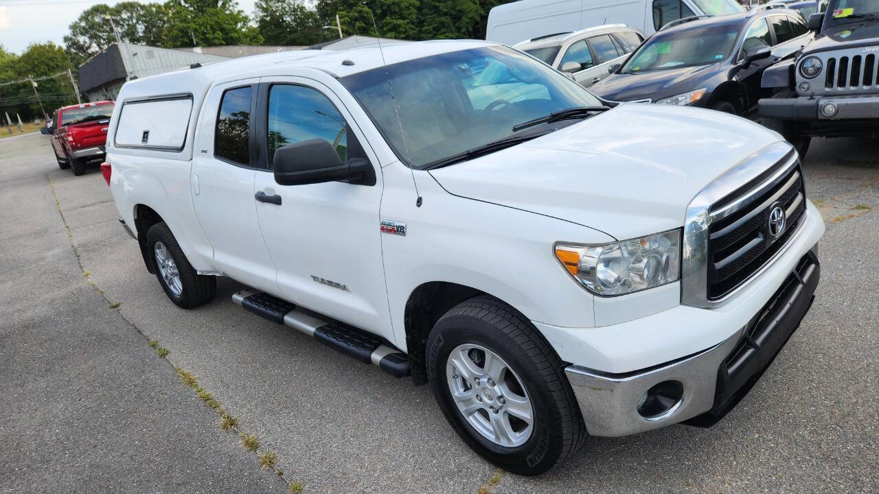 Used 2011 Toyota Tundra 4x4 Double Cab image 17