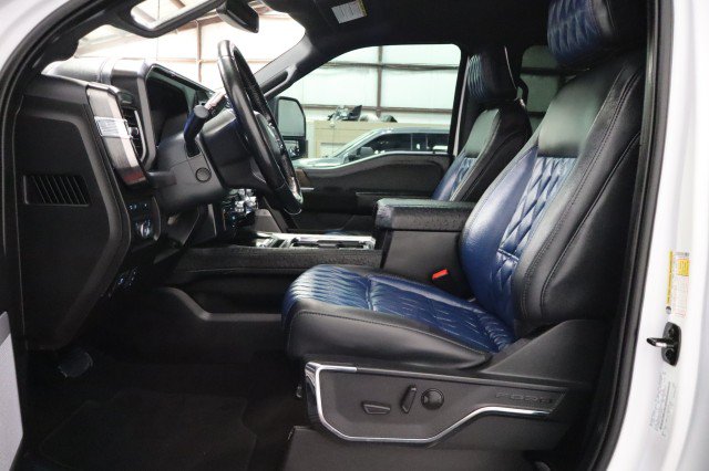 Used 2024 Ford F350 Lariat w/ FX4 Off-Road Package AWD/4WD image 6