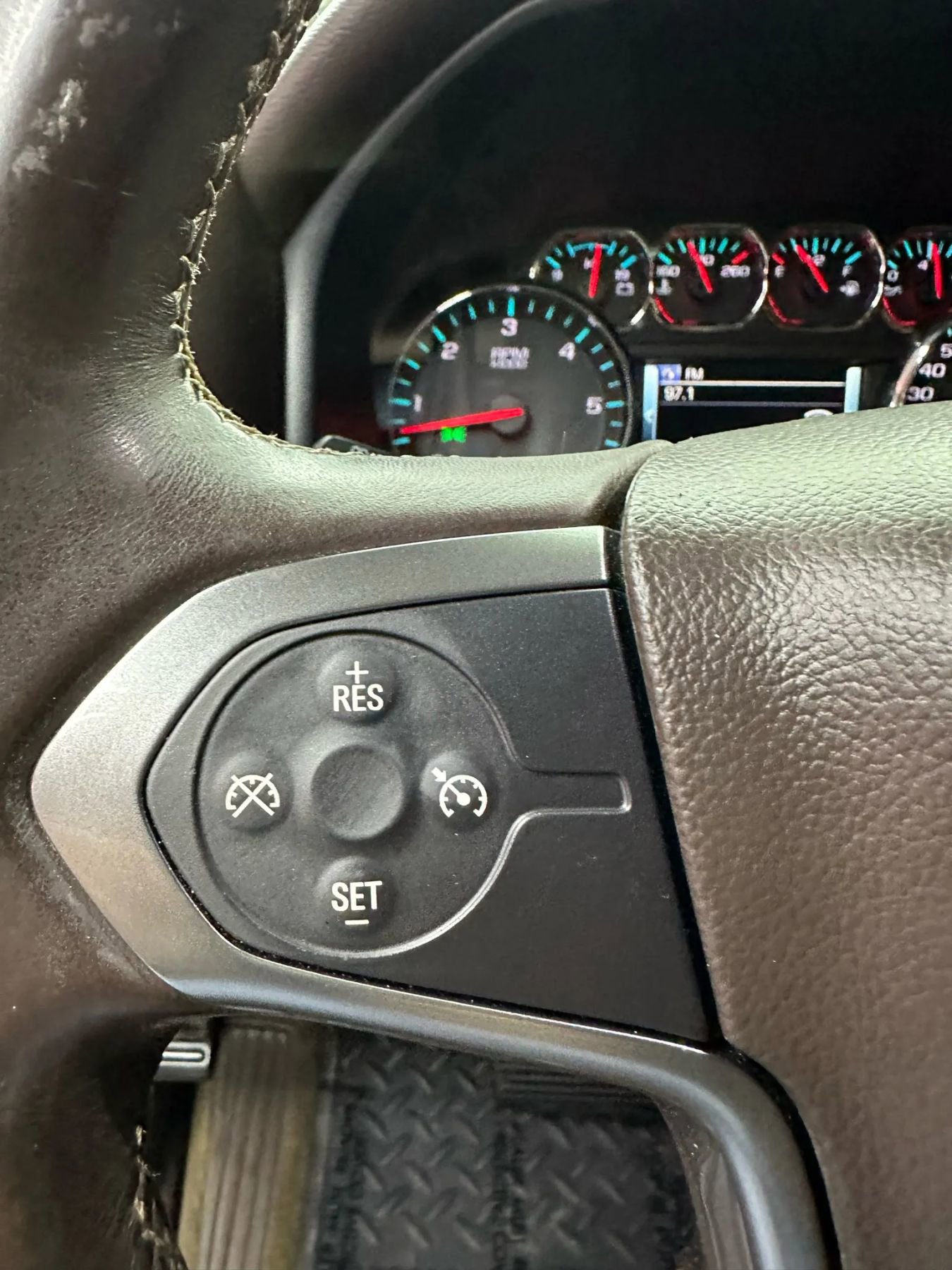 Used 2017 Chevrolet Silverado 1500 LT w/ All Star Edition image 14