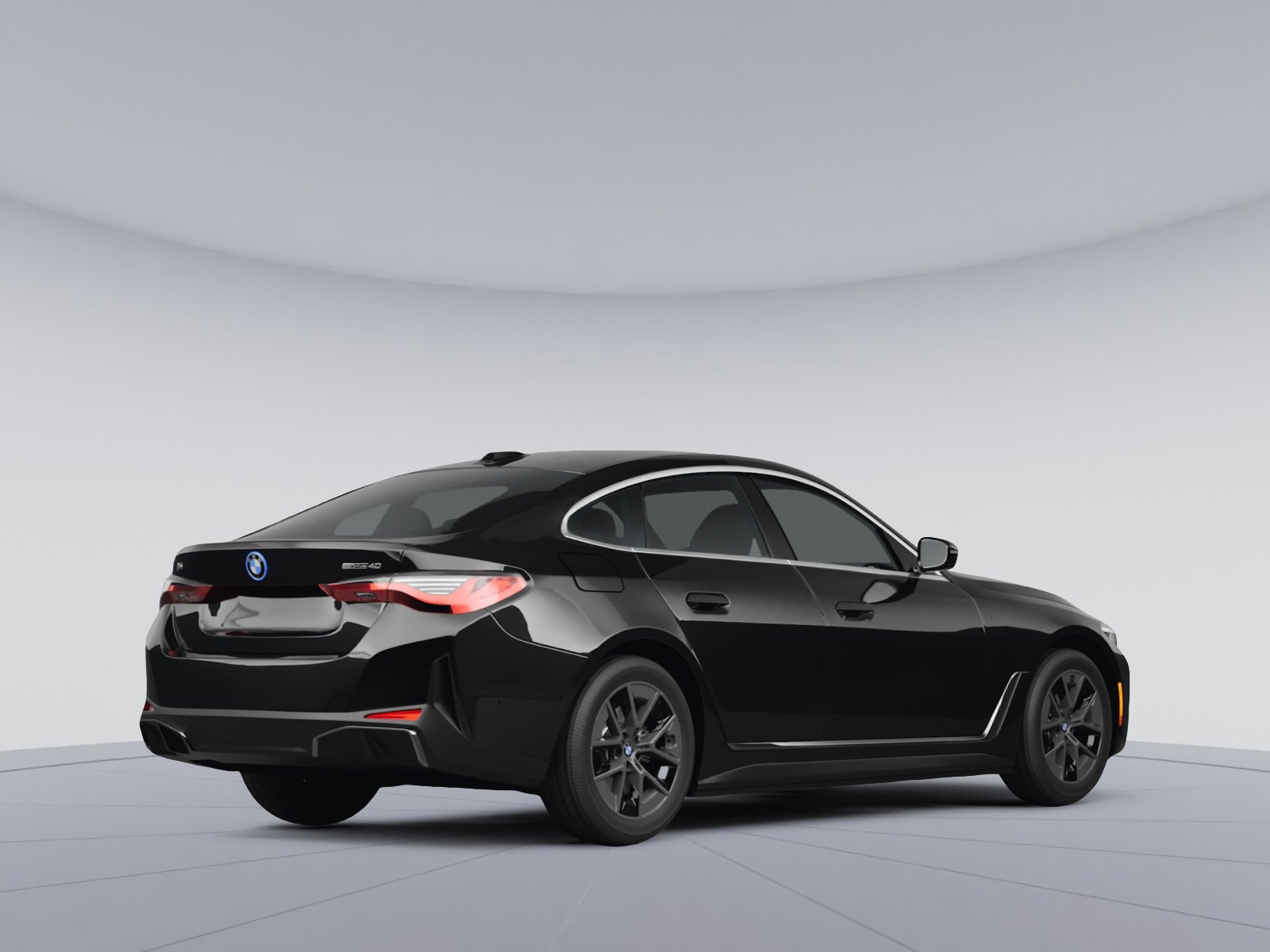 Used 2025 BMW i4 eDrive40 w/ M Sport Package image 3