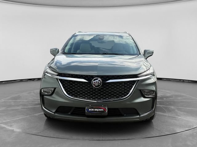 Used 2024 Buick Enclave Avenir w/ Avenir Technology Package AWD/4WD image 8