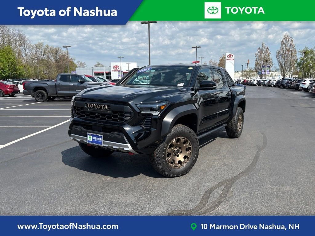 Certified 2025 Toyota Tacoma 4x4 Double Cab Hybrid image 1