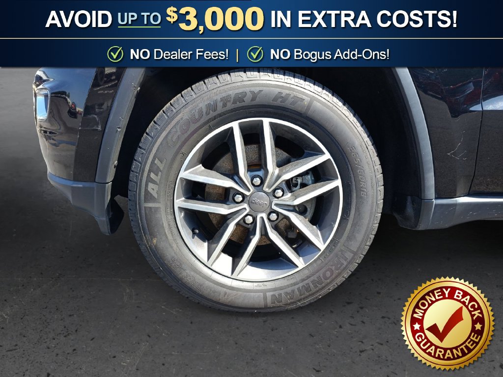 Used 2019 Jeep Grand Cherokee Limited AWD/4WD image 11