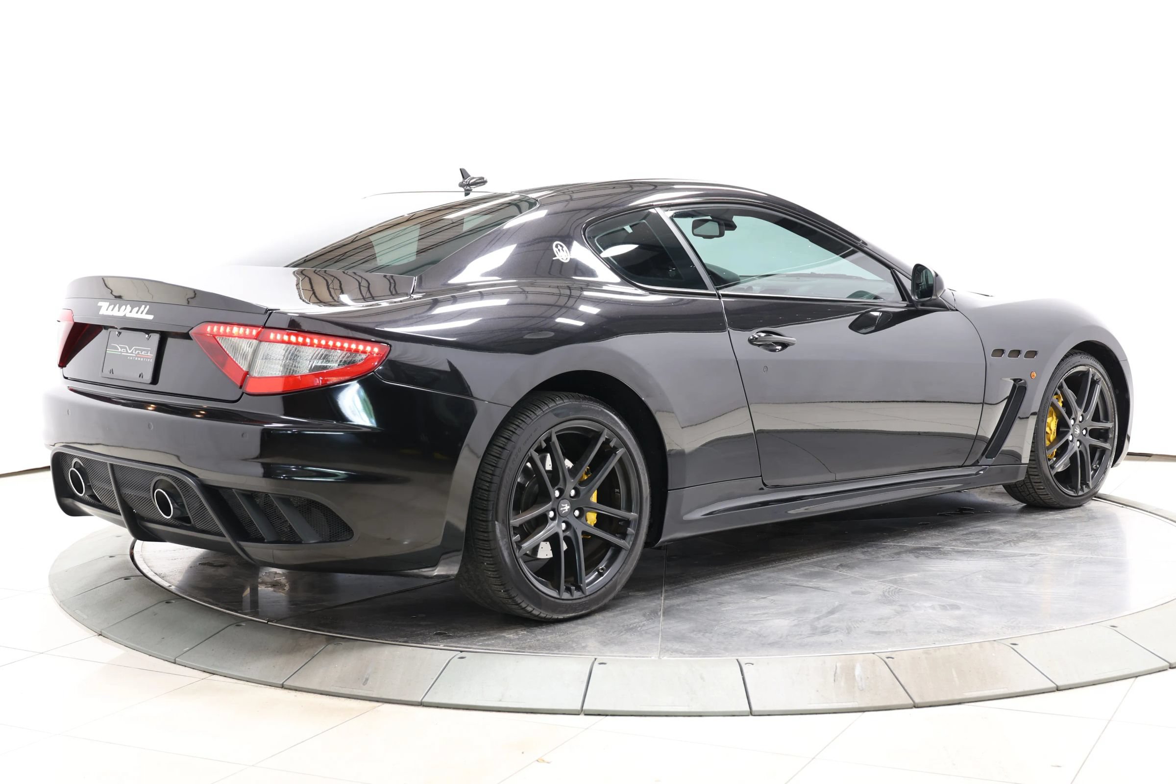 Used 2016 Maserati GranTurismo Sport RWD image 57