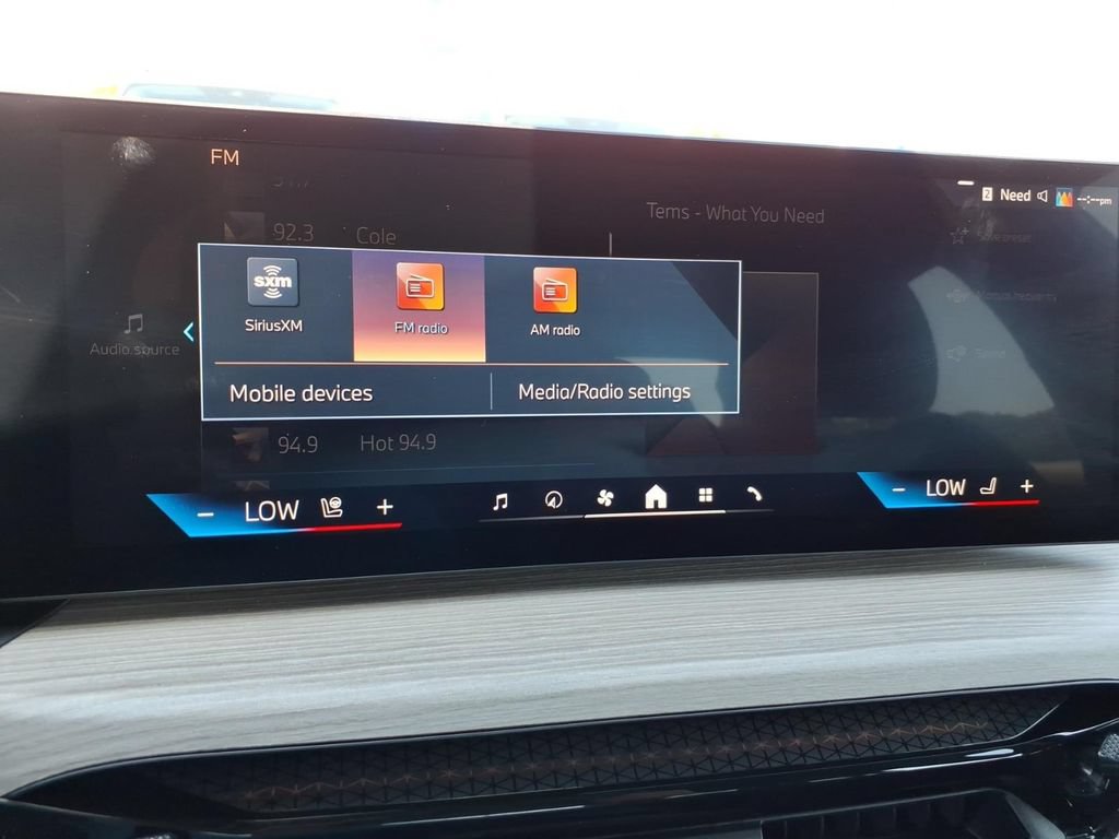 Used 2025 BMW 330i Sedan RWD image 15