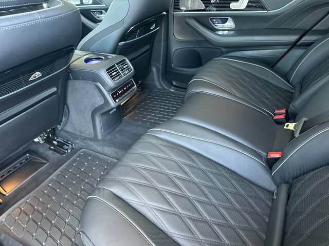 Certified 2024 Mercedes-Benz Maybach GLS 600 4MATIC image 15