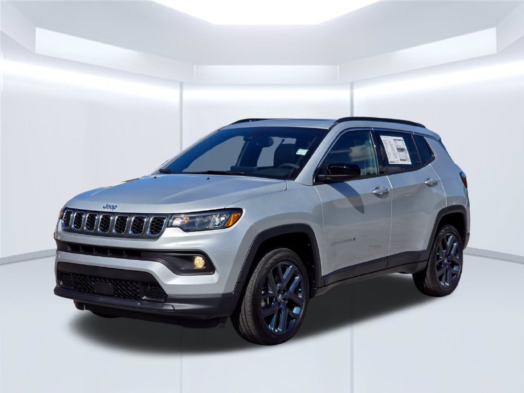 New 2026 Jeep Compass Latitude AWD/4WD image 2