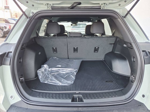 New 2026 Chevrolet Equinox LT AWD/4WD image 10