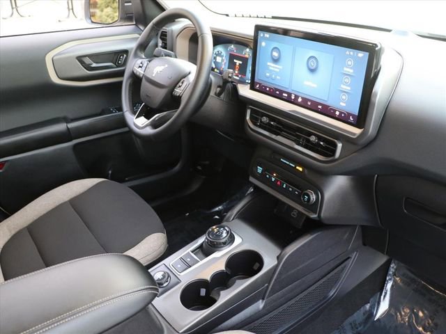 Used 2025 Ford Bronco Sport Big Bend w/ Convenience Package image 11