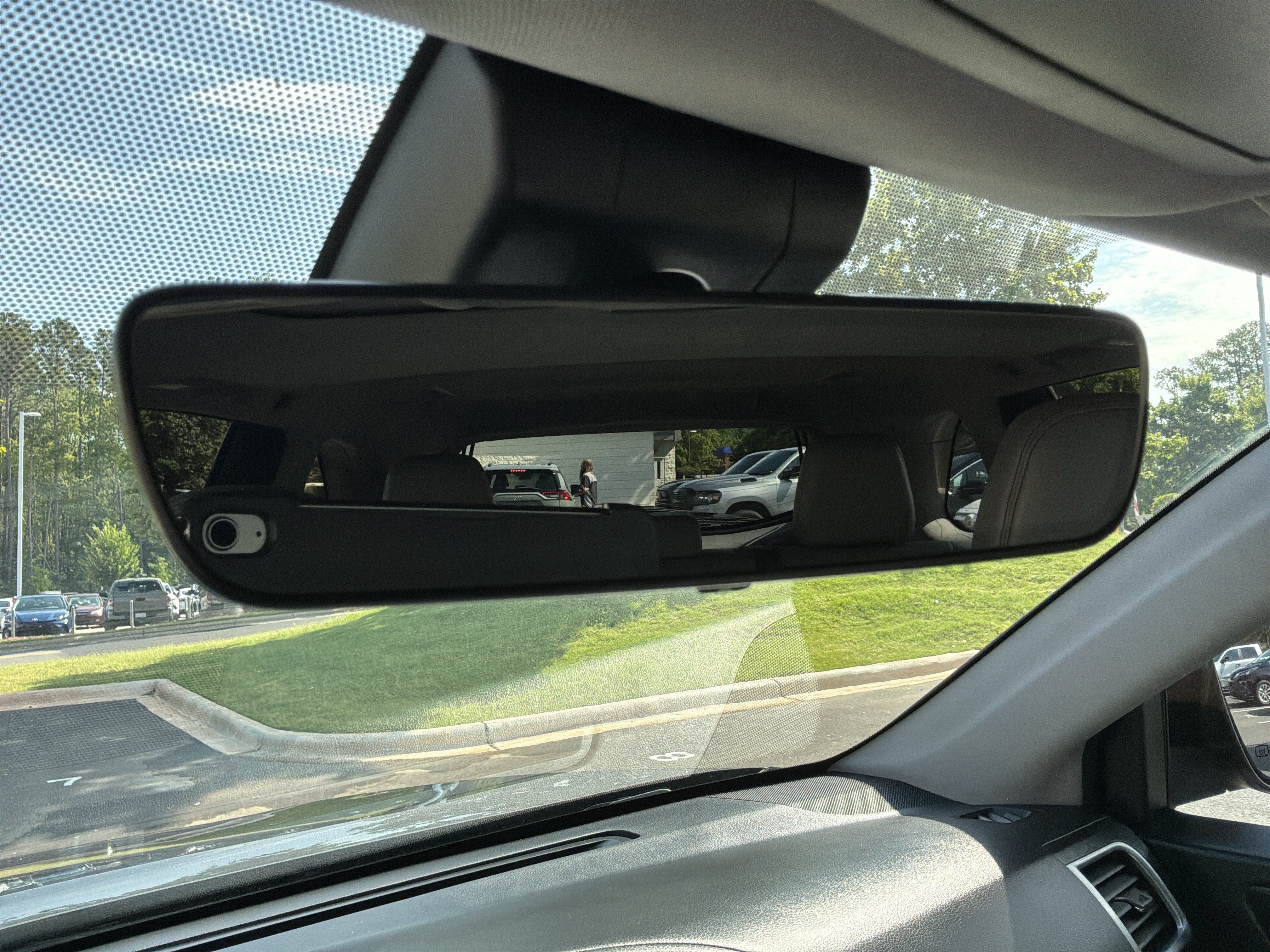 Used 2018 Toyota Highlander Limited FWD image 27