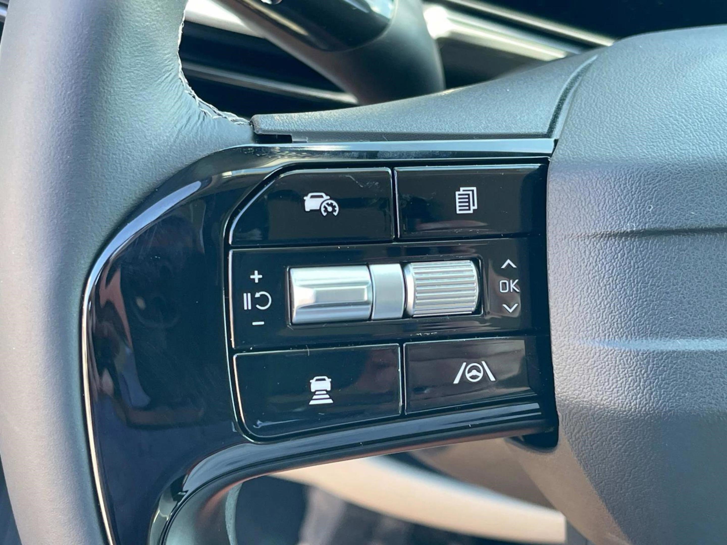 New 2026 Kia Sorento EX image 32