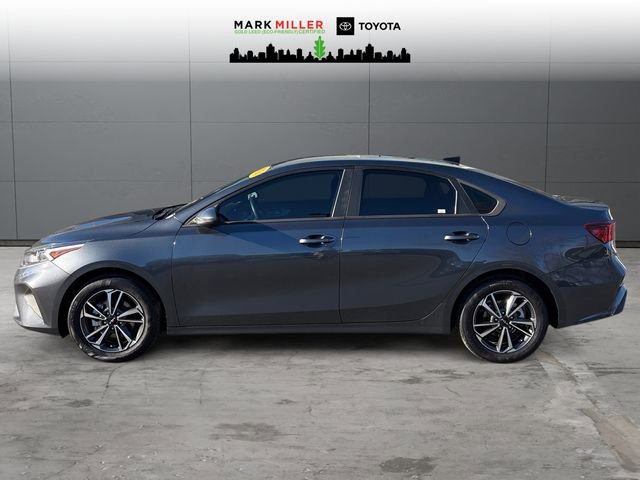 Used 2024 Kia Forte LXS image 2