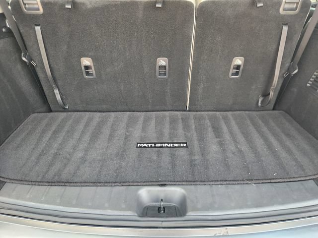 Used 2026 Nissan Pathfinder SL FWD image 33