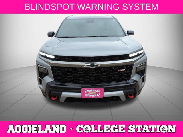 Used 2025 Chevrolet Traverse Z71 AWD/4WD image 9