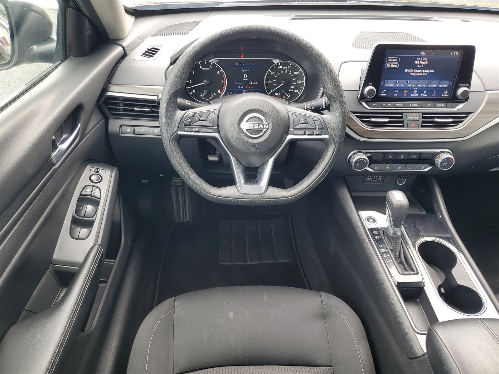 Used 2024 Nissan Altima 2.5 SV image 25