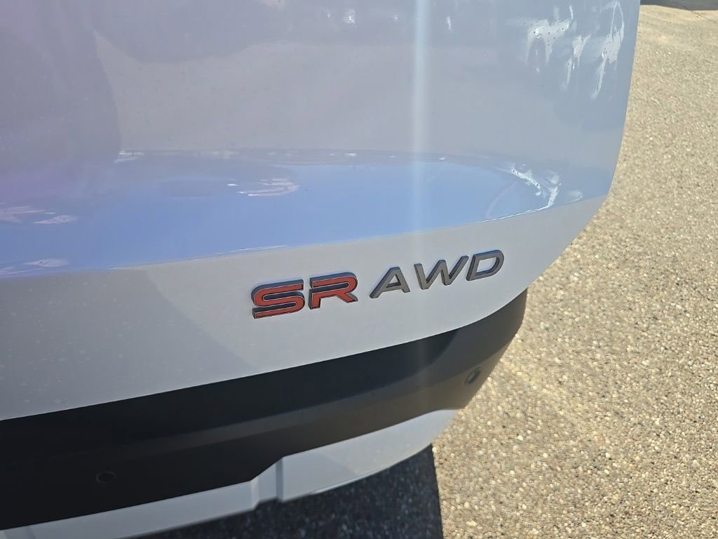 New 2026 Nissan Kicks SR w/ SR Premium Package AWD/4WD image 33