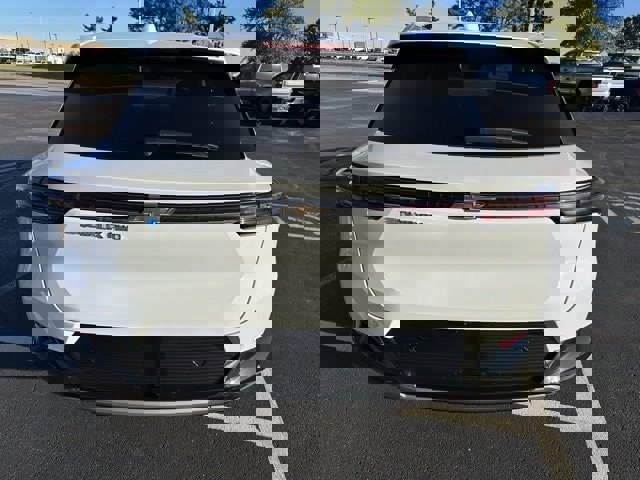 New 2024 Chevrolet Equinox EV LT image 42