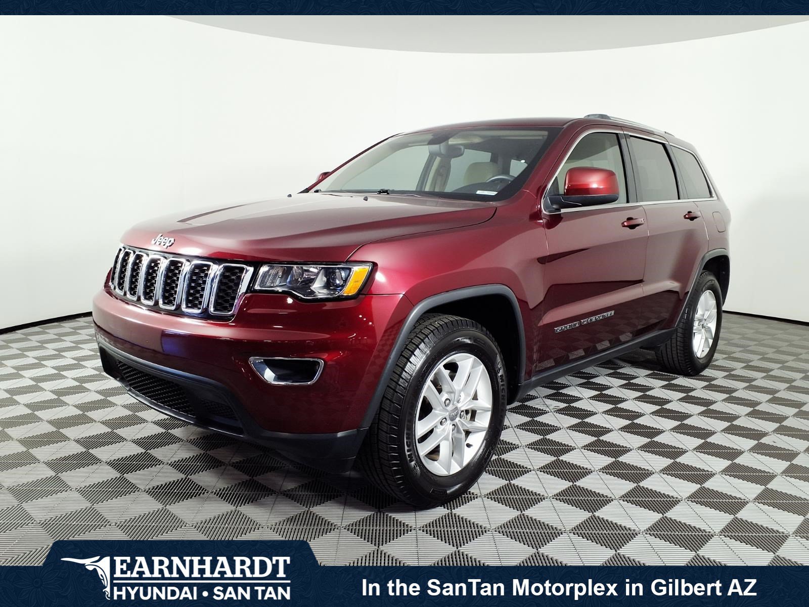 Used 2018 Jeep Grand Cherokee Laredo