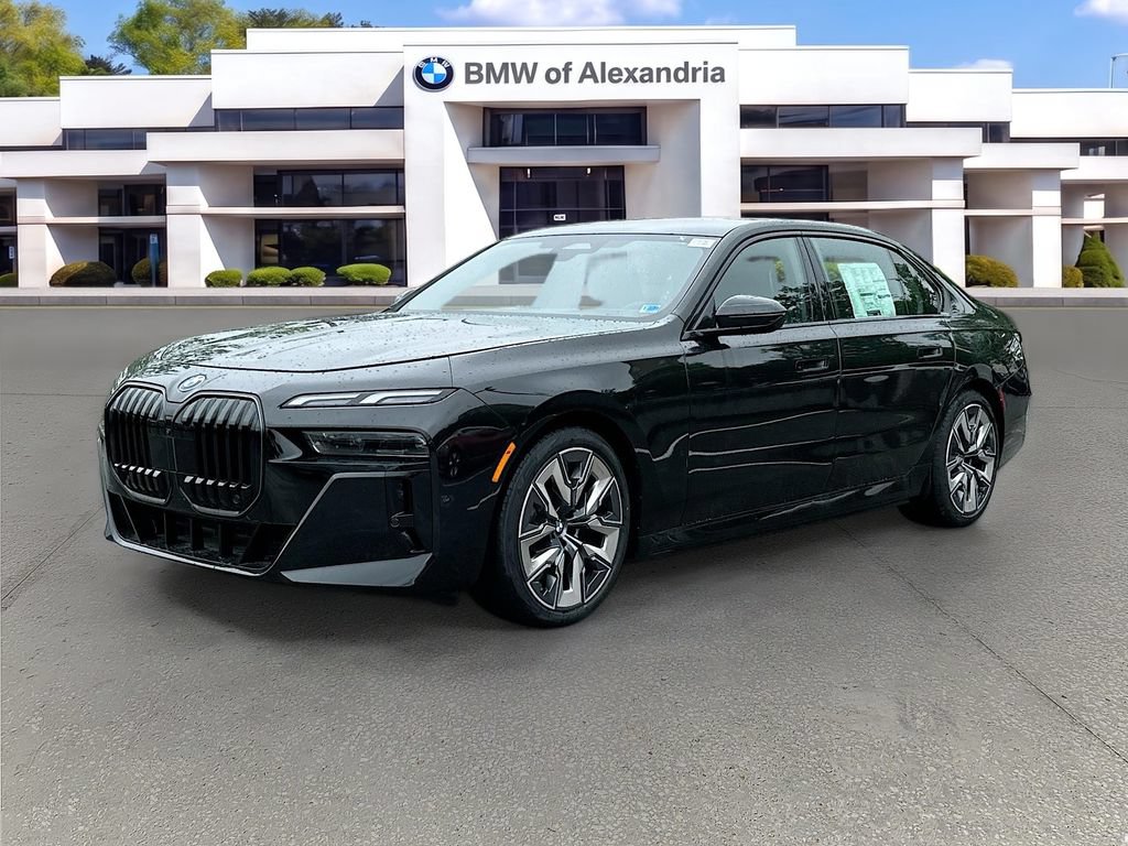 New 2026 BMW i7 xDrive60 w/ Premium Package AWD/4WD image 3