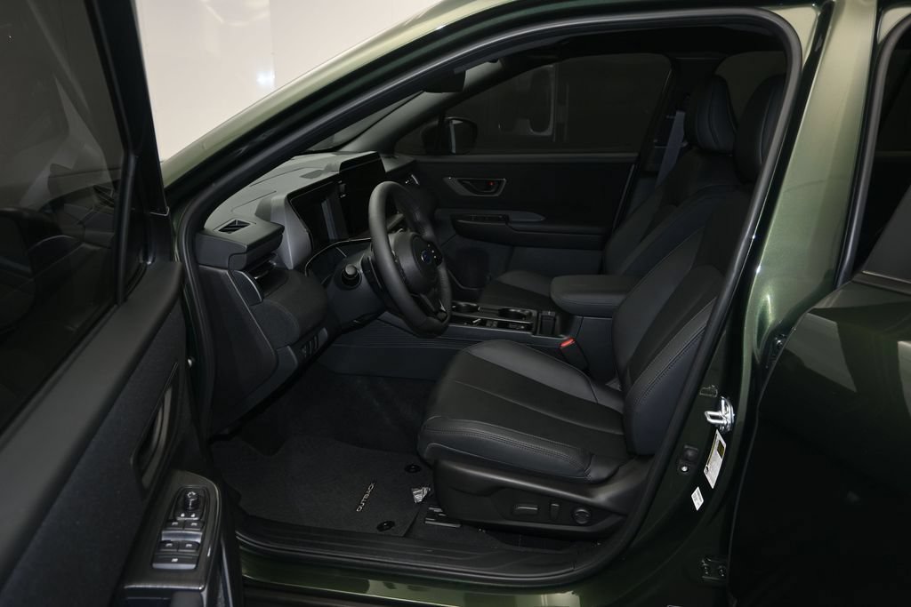Used 2026 Subaru Outback Premium AWD/4WD image 17