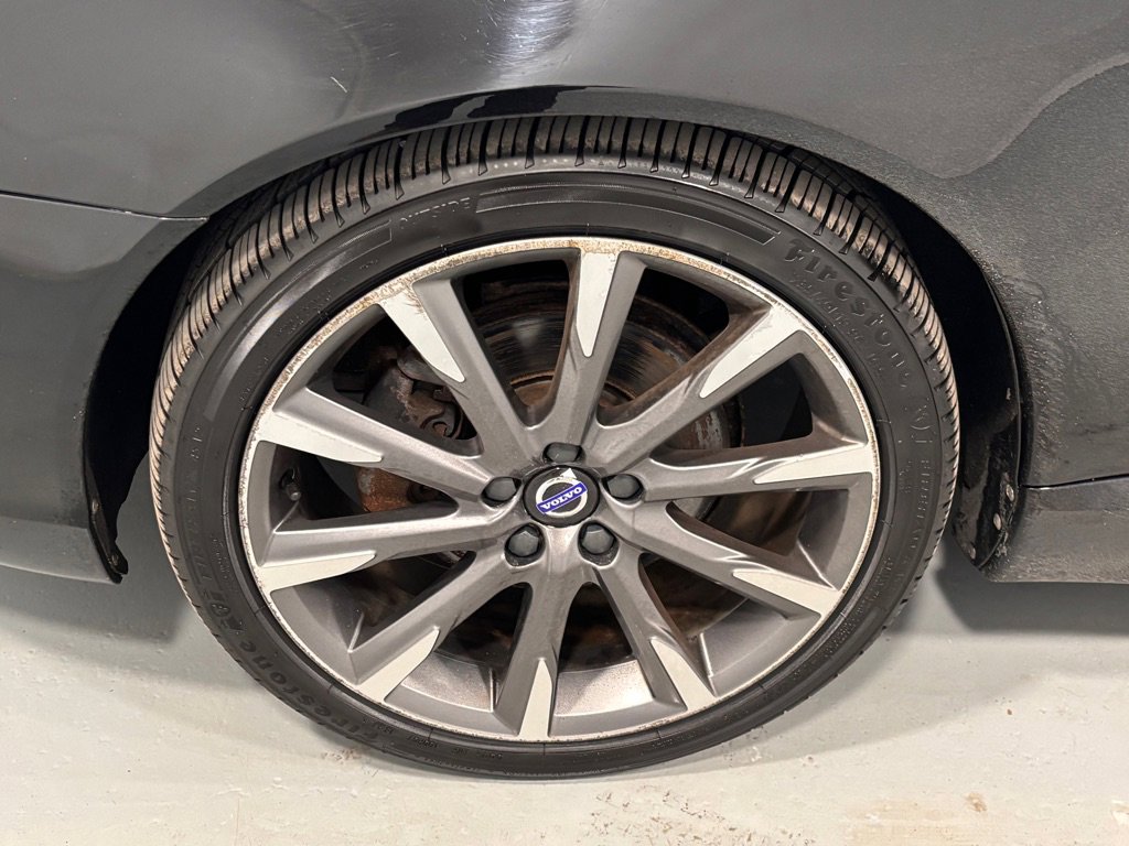 Used 2016 Volvo S80 T5 w/ Inscription Package image 32