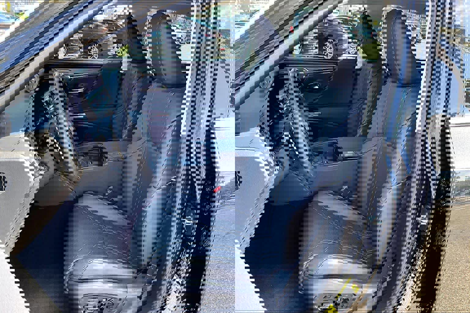 Used 2024 Lexus ES 350 w/ Accessory Package (Z1) image 7