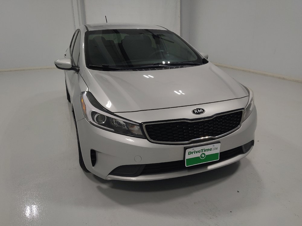 Used 2017 Kia Forte LX image 14