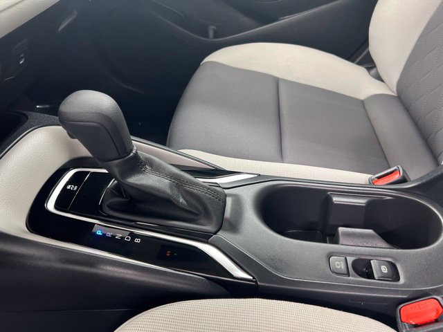 Used 2023 Toyota Corolla LE FWD image 17