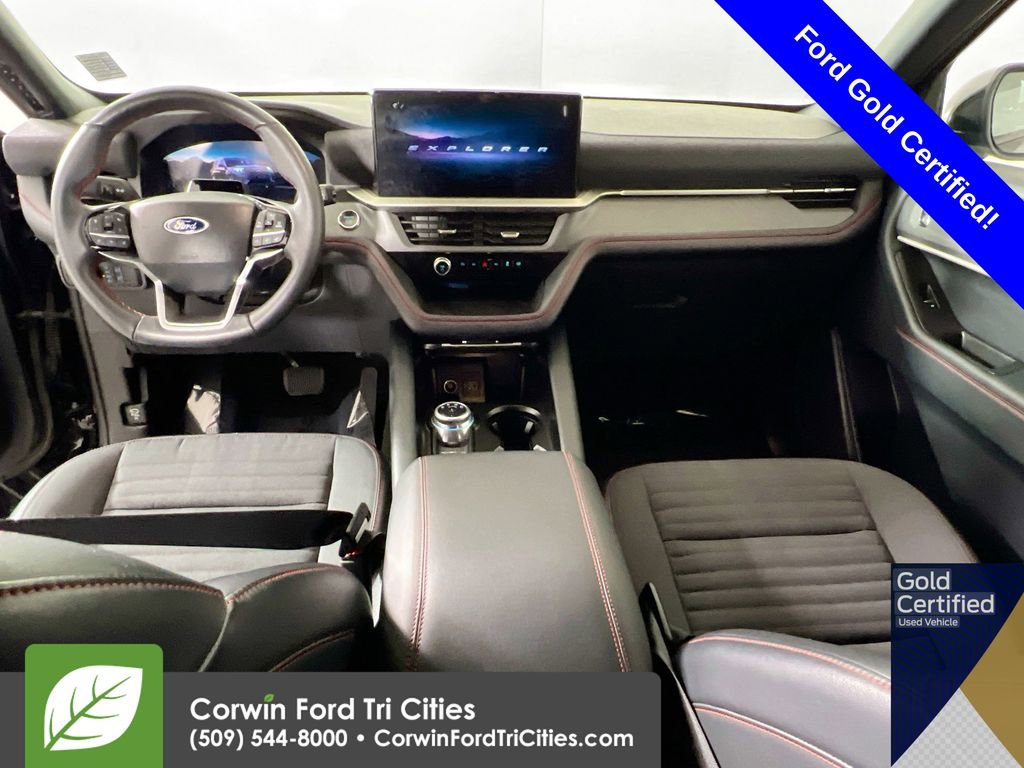 Certified 2025 Ford Explorer ST-Line w/ ST-Line Street Pack image 7