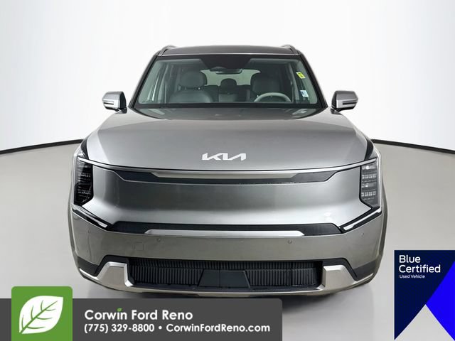 Used 2024 Kia EV9 Wind AWD/4WD image 2