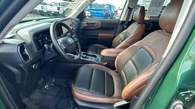 Certified 2025 Ford Bronco Sport Outer Banks w/ Outer Banks Tech Package+ AWD/4WD image 17