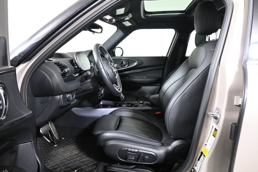 Certified 2023 MINI Cooper Clubman John Cooper Works AWD/4WD image 3