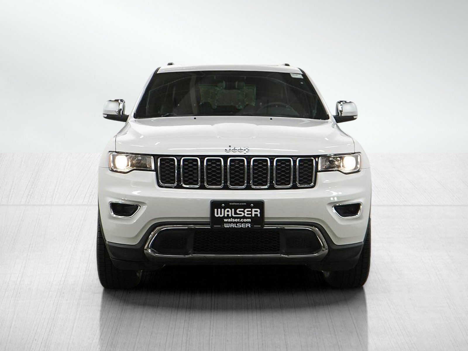 Used 2021 Jeep Grand Cherokee Limited AWD/4WD image 8