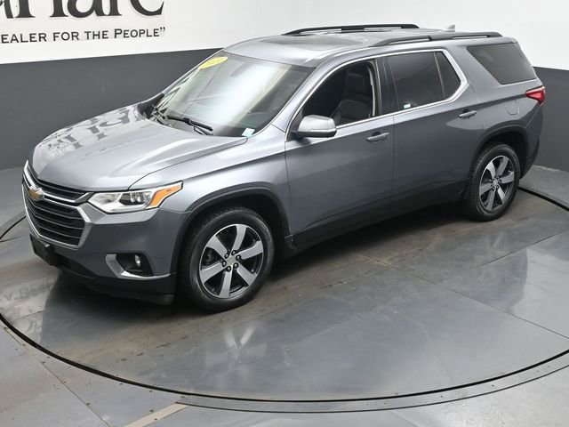 Used 2021 Chevrolet Traverse LT w/ LT Premium Package image 45